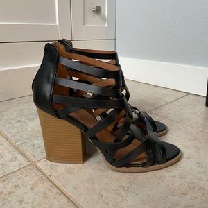 Qupid Black Strappy Heels (Never Worn!)